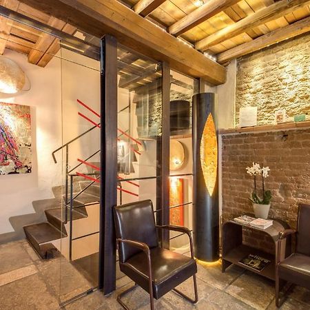 Residenza Torre Colonna Bed & Breakfast Rome Bagian luar foto