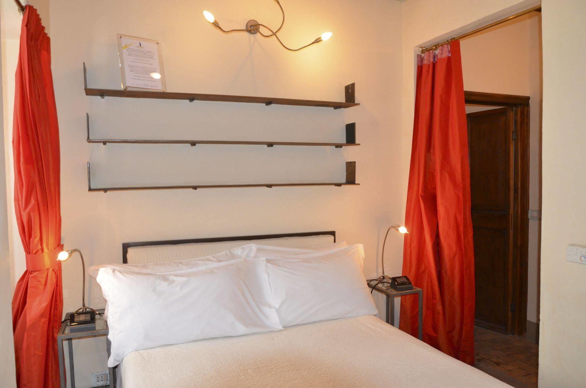 Residenza Torre Colonna Bed & Breakfast Rome Bagian luar foto