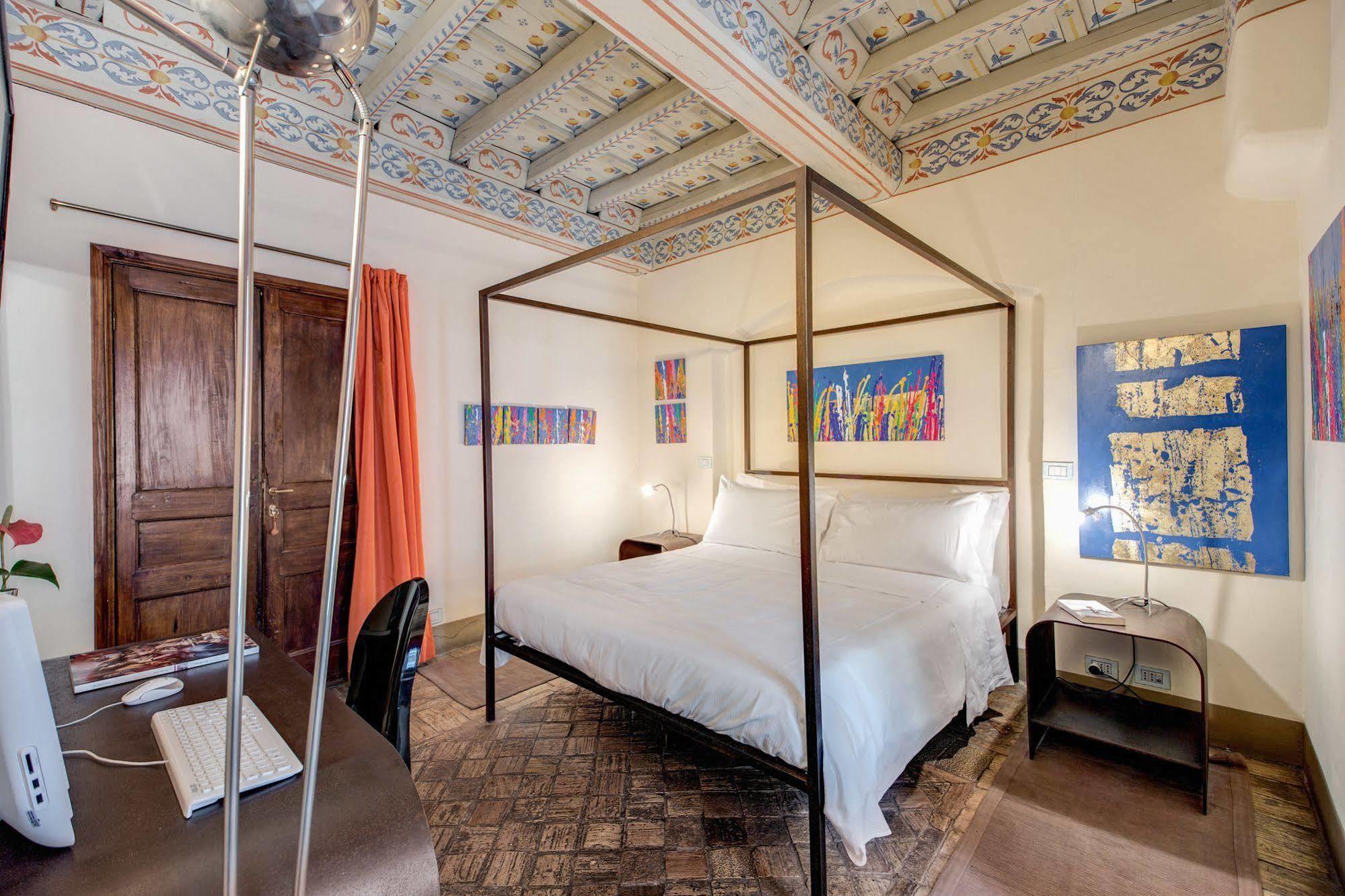Residenza Torre Colonna Bed & Breakfast Rome Bagian luar foto